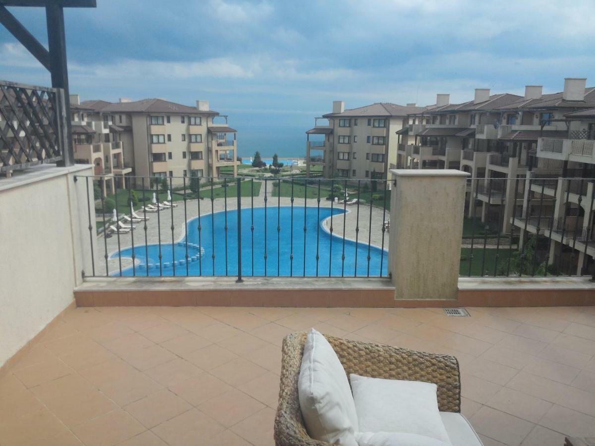 Kaliakria Apart Kavarna Exterior foto