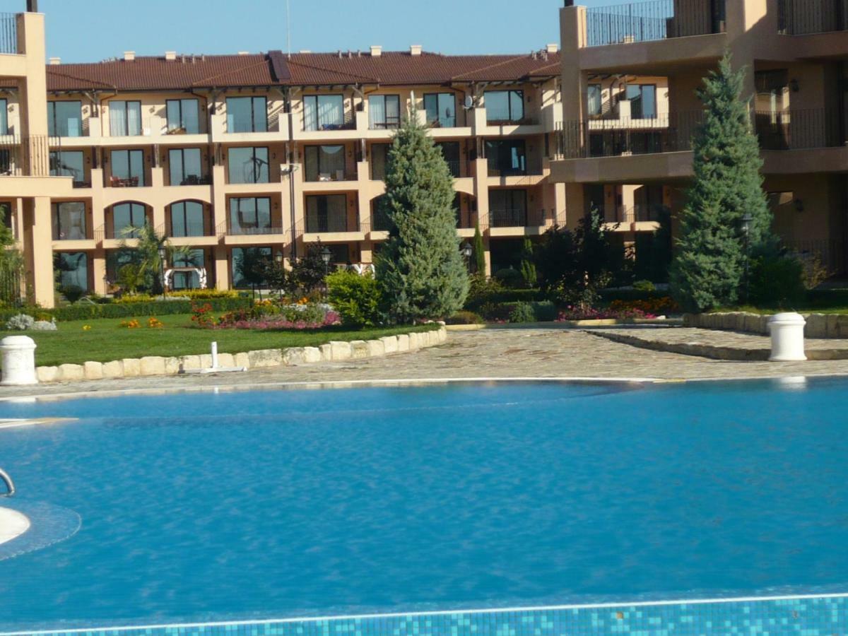 Kaliakria Apart Kavarna Exterior foto