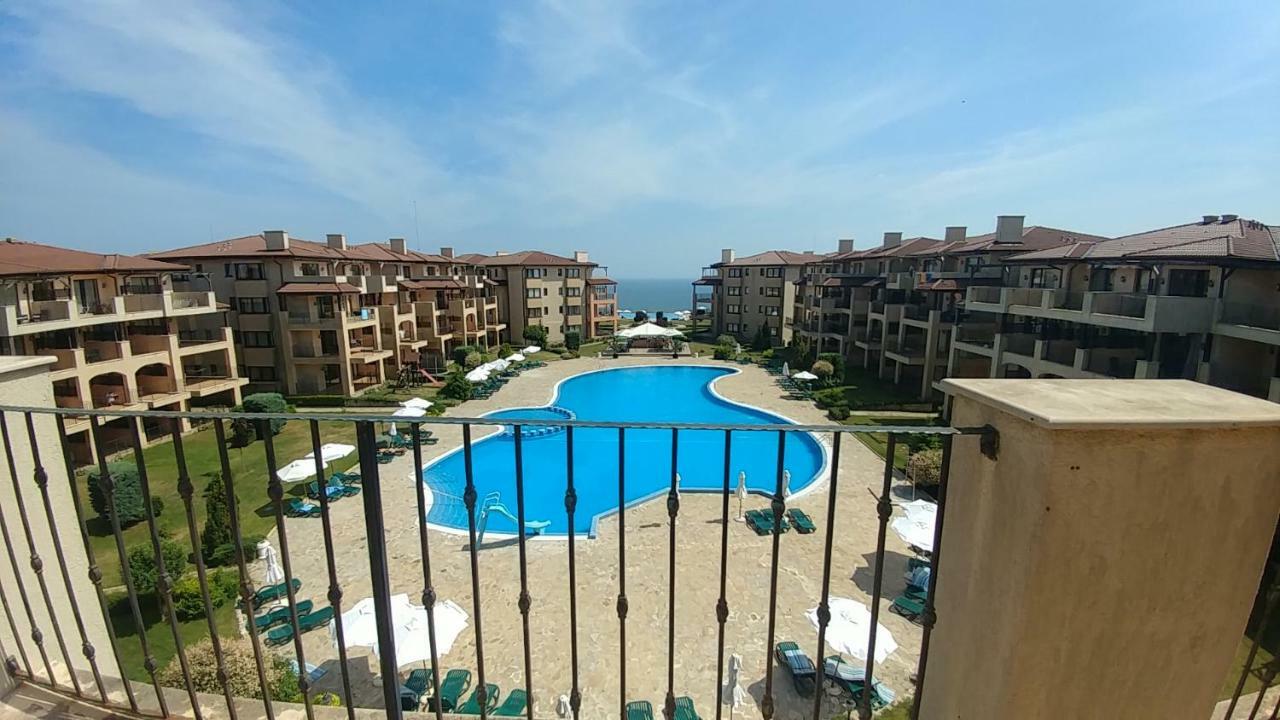 Kaliakria Apart Kavarna Exterior foto