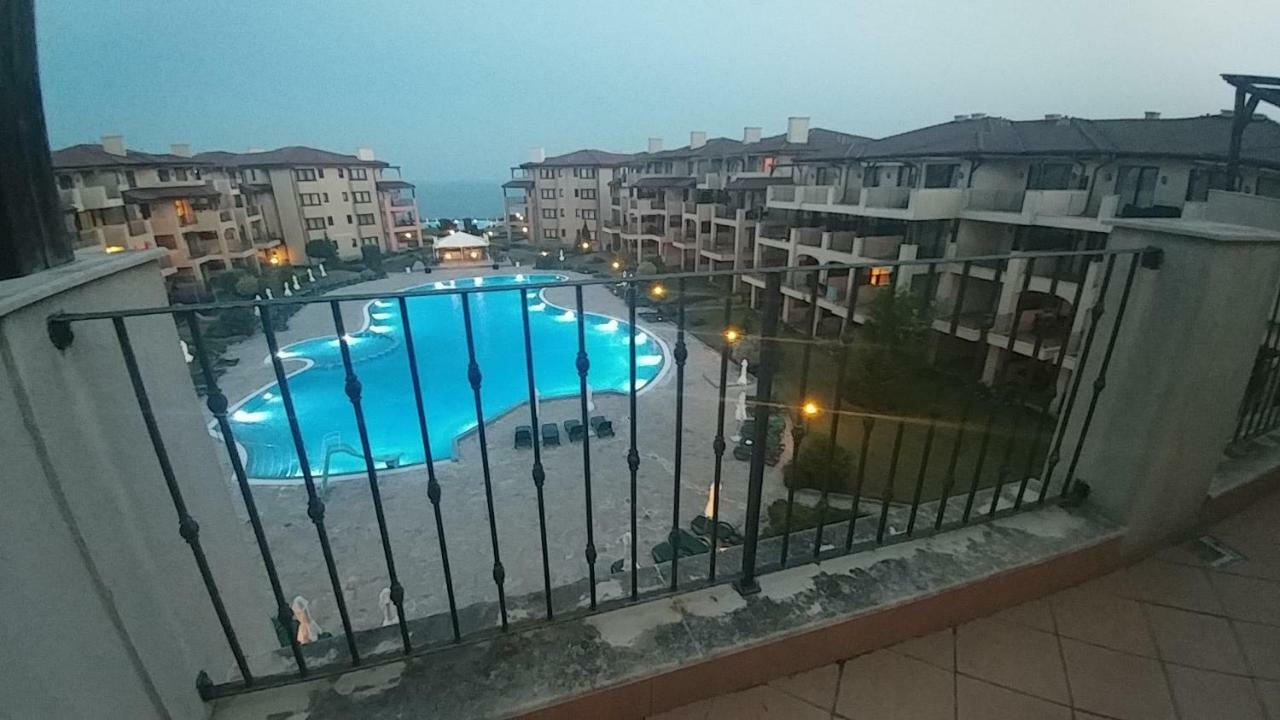 Kaliakria Apart Kavarna Exterior foto